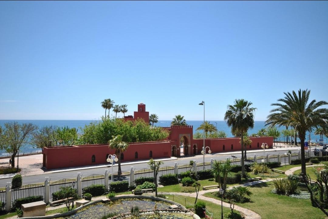 Apartament El Estudio De La Playa Benalbeach Vistas Al Mar