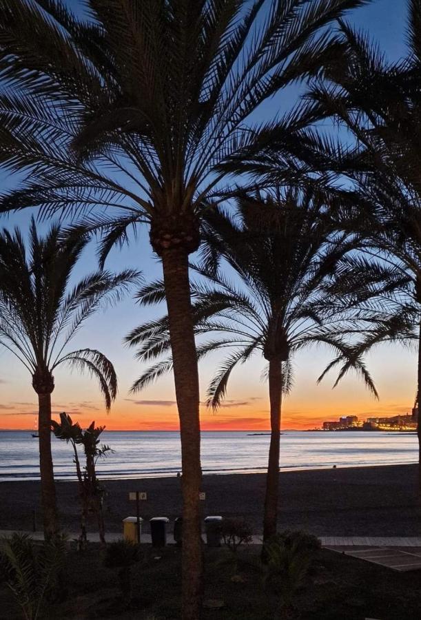 Benalbeach Holidays. Vistas Al Mar. Apartment *